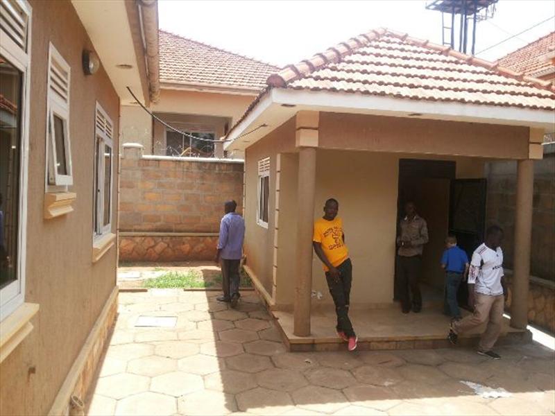 Bungalow for rent in Najjera Wakiso