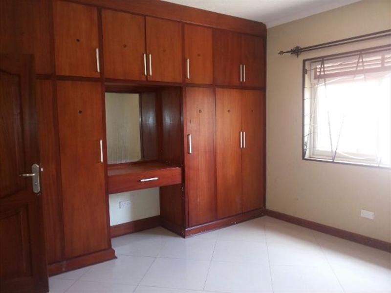 Bungalow for rent in Najjera Wakiso