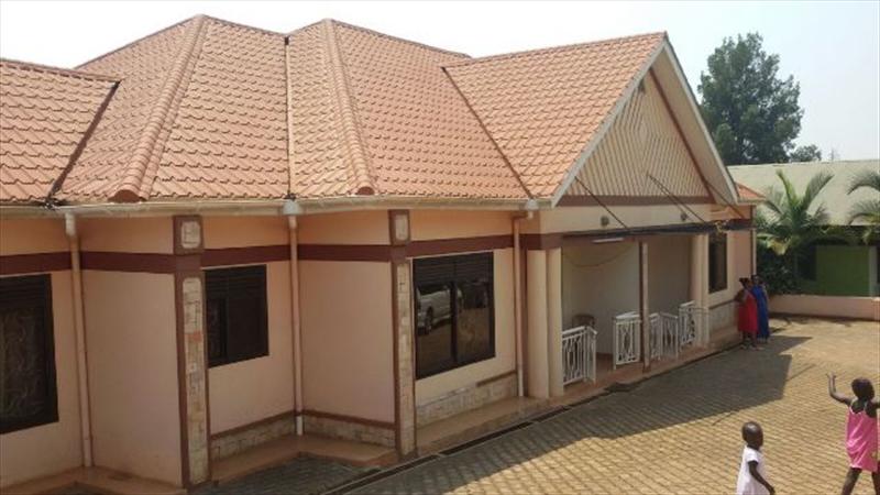 Semi Detached for rent in Ntinda Kampala