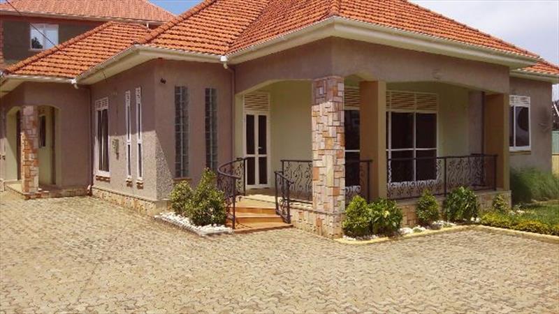 Bungalow for sale in Munyonyo Kampala