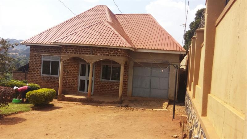 Bungalow for sale in Seguku Wakiso