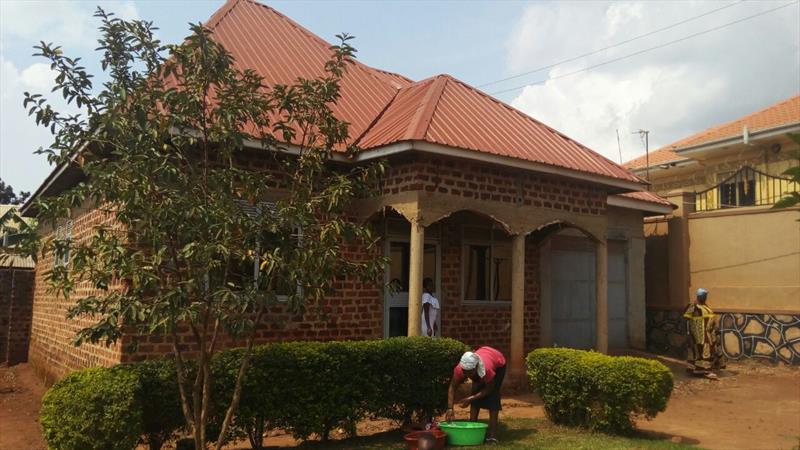 Bungalow for sale in Seguku Wakiso