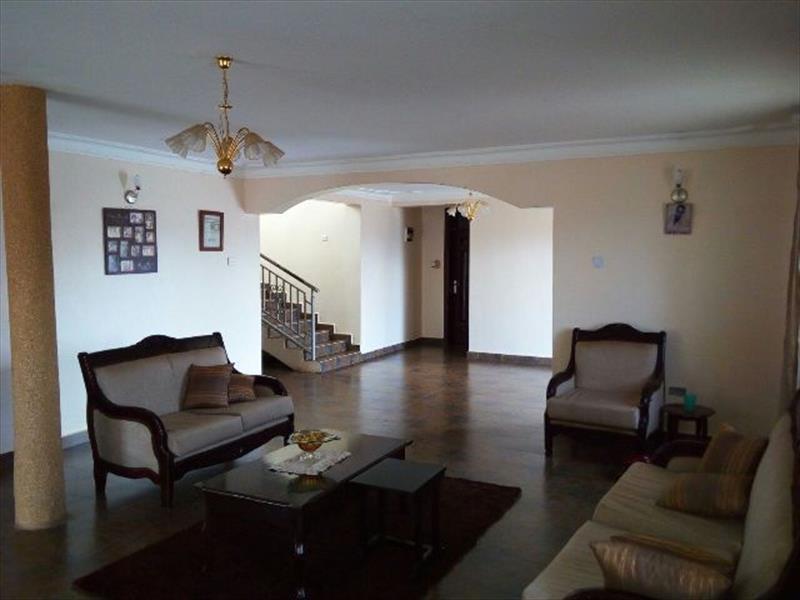 Mansion for sale in Namugongo Wakiso