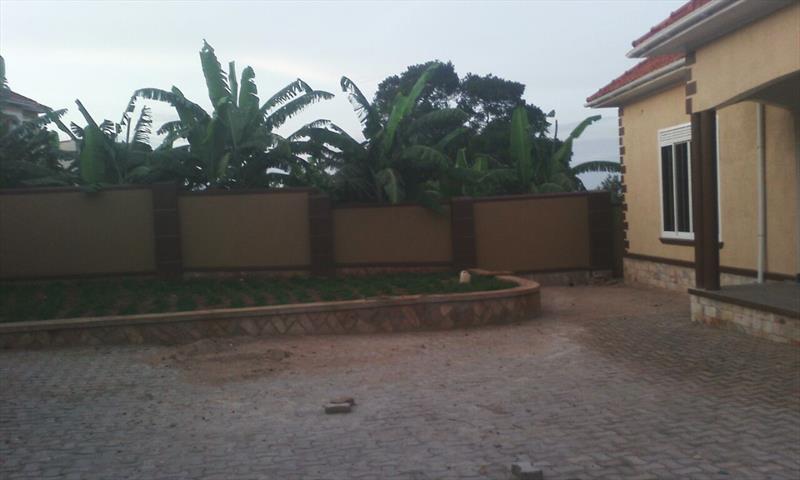 Bungalow for rent in Najjera Wakiso