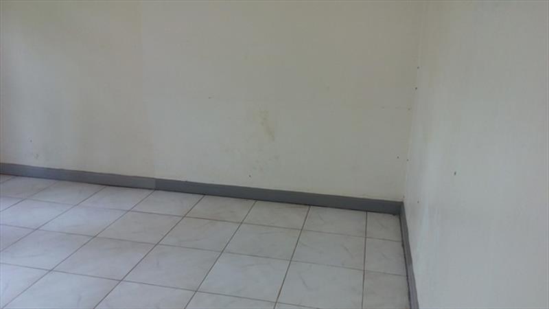 Bungalow for rent in Mbuya Kampala