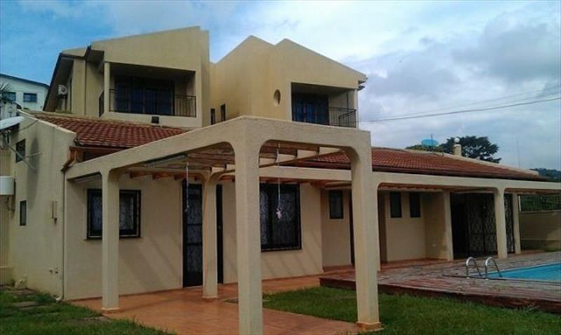 Storeyed house for sale in Munyonyo Kampala