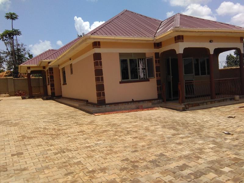 Semi Detached for rent in Kira Kampala