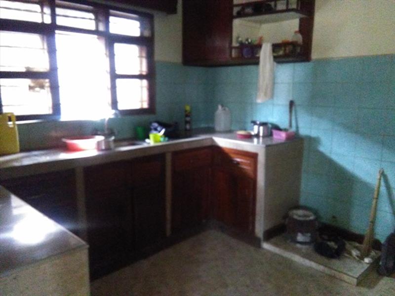 Bungalow for rent in Rubaga Kampala