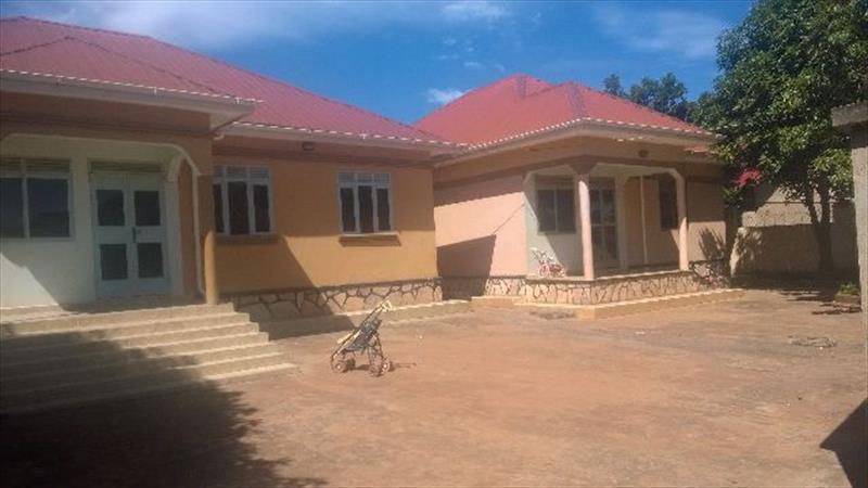 Semi Detached for sale in Kitende Wakiso