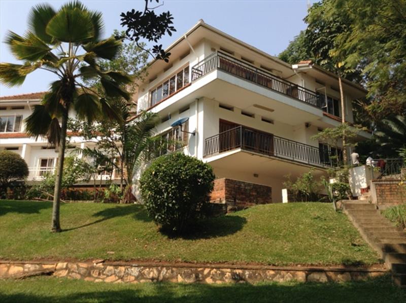 Mansion for rent in Kololo Kampala