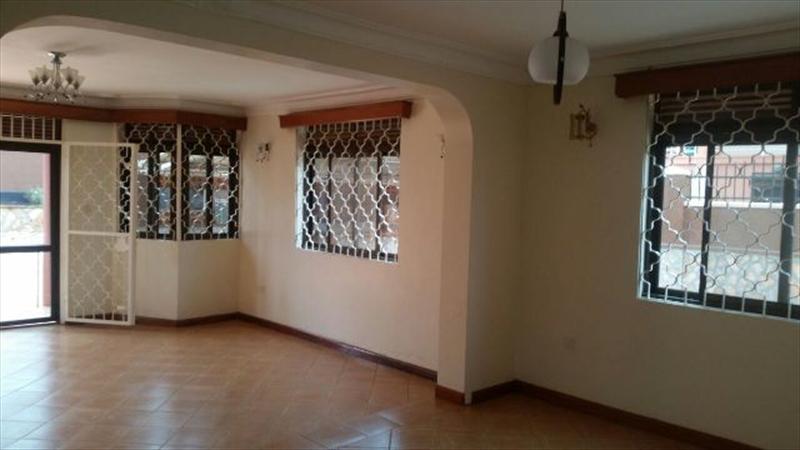 Mansion for rent in Kyambogo Kampala