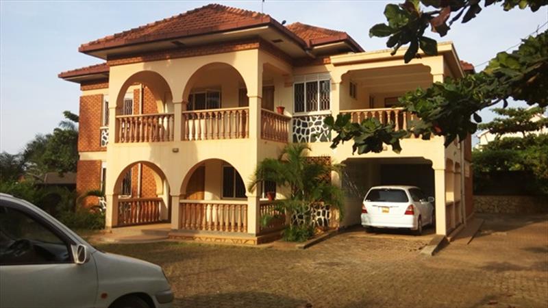 Mansion for rent in Muyenga Kampala