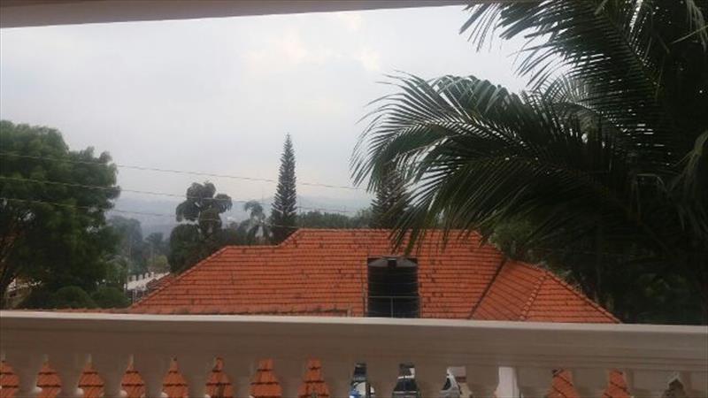 Mansion for rent in Konge Wakiso