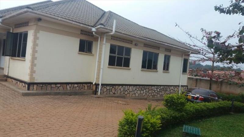 Bungalow for sale in Namugongo Wakiso