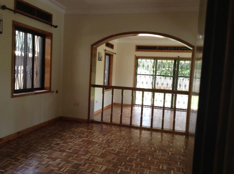 Mansion for rent in Kololo Kampala