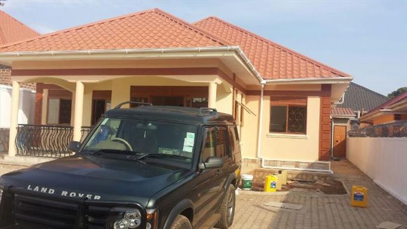 Bungalow for sale in Kyanja Kampala