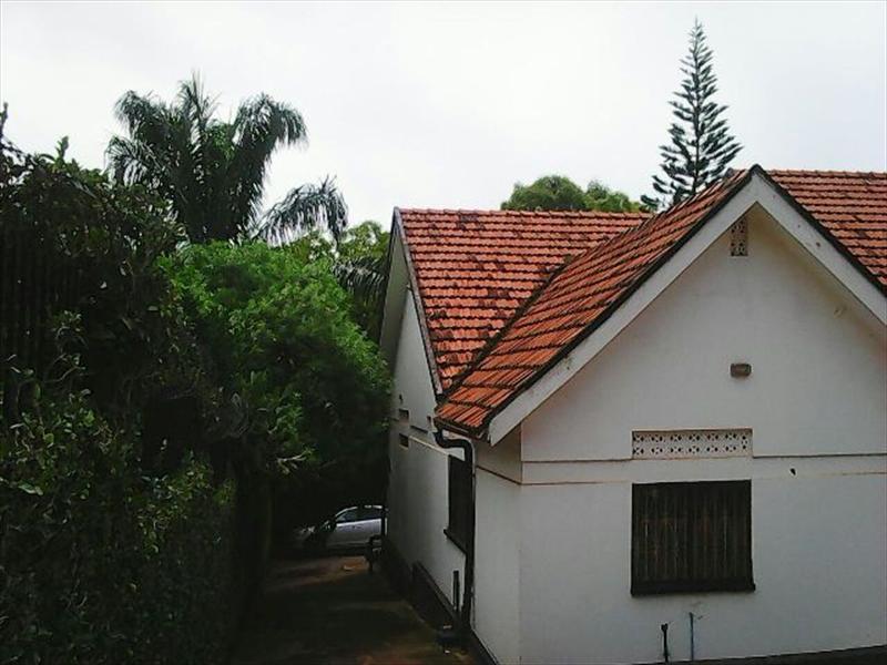 Bungalow for sale in Naguru Kampala