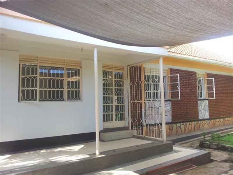 Bungalow for rent in Naguru Kampala