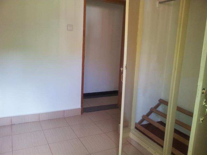 Bungalow for rent in Naguru Kampala