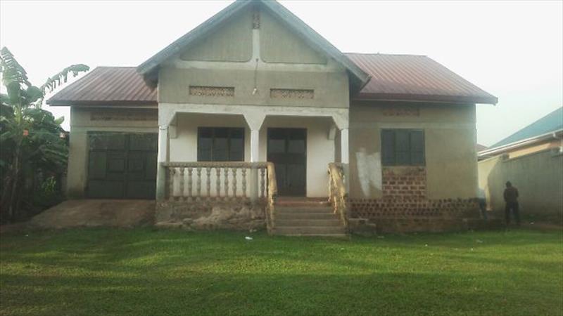 Bungalow for sale in Seeta Mukono