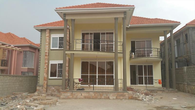 Mansion for sale in Naalya Kampala