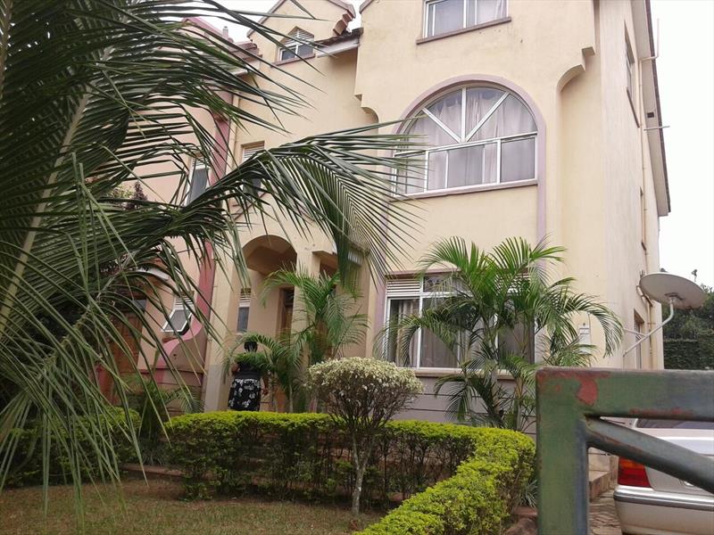 Mansion for sale in Butabika Wakiso