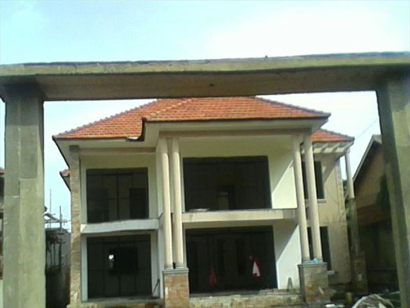 Mansion for sale in Naalya Kampala