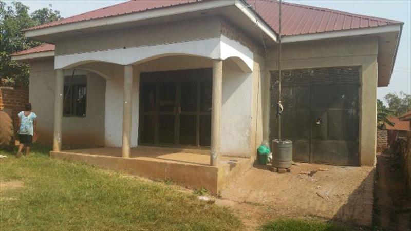 Bungalow for sale in Kitende Wakiso