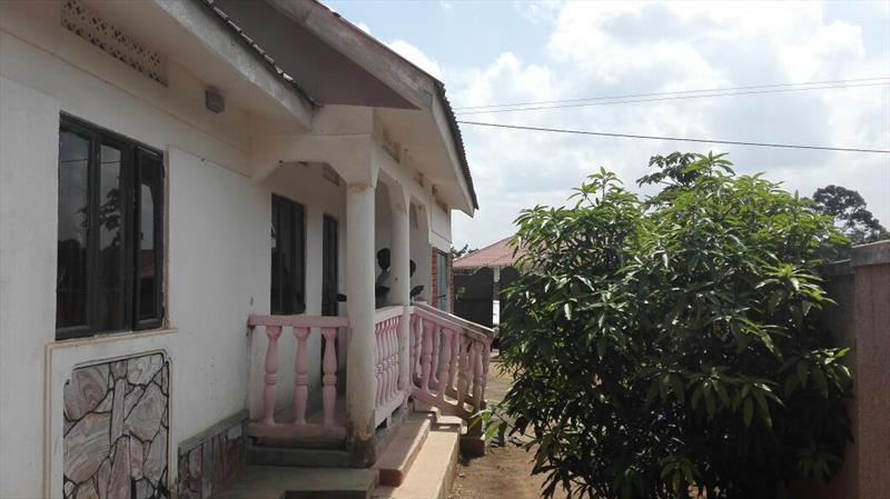 Bungalow for sale in Seeta Mukono