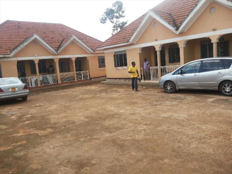 Semi Detached for rent in Kiwaatule Kampala