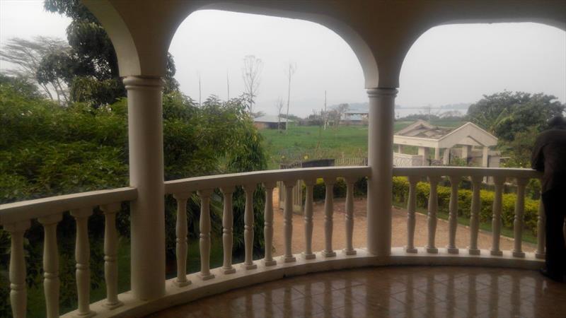 Mansion for sale in Luzira Kampala