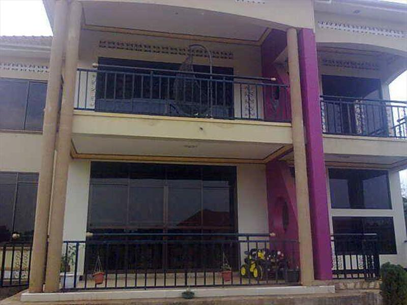 Mansion for sale in Namugongo Wakiso