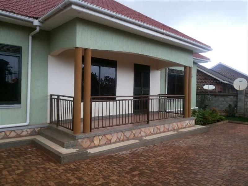 Bungalow for rent in Buwaate Wakiso