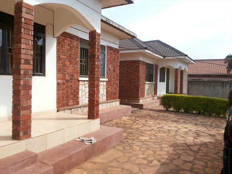 Semi Detached for rent in Najjera Wakiso