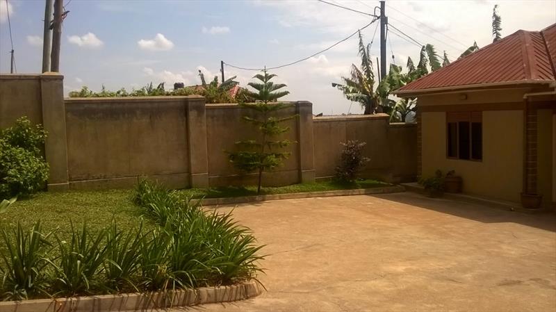 Bungalow for sale in Namugongo Wakiso