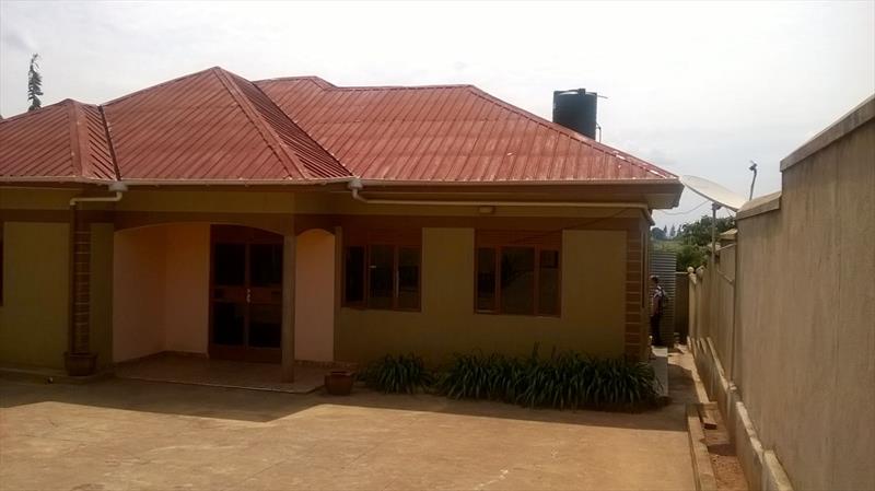 Bungalow for sale in Namugongo Wakiso