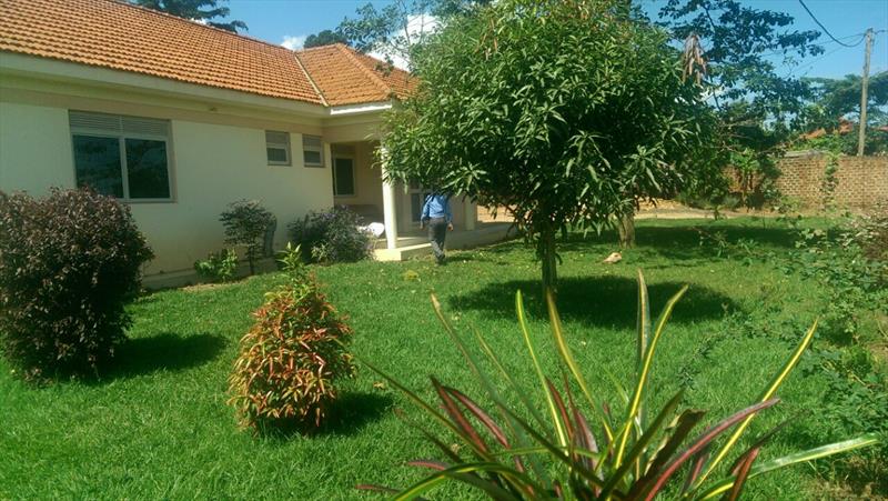 Mansion for sale in Lubowa Kampala