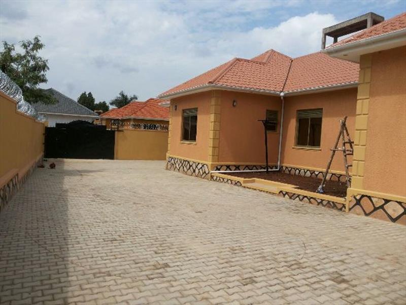 Semi Detached for rent in Kira Wakiso