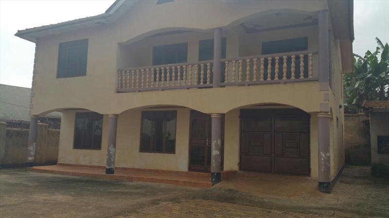 Mansion for sale in Bwebajja Kampala