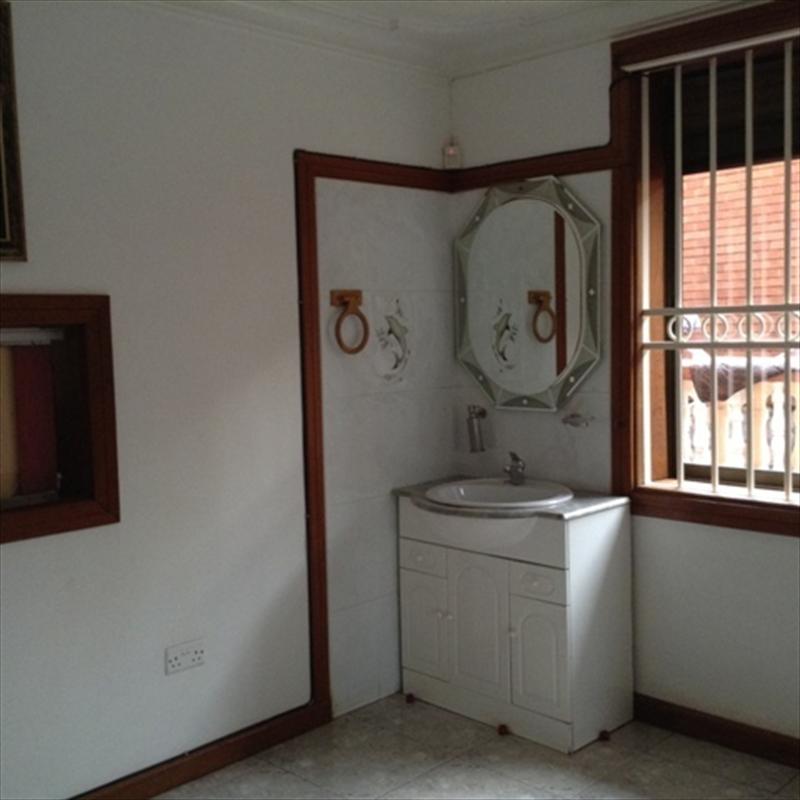 Mansion for rent in Bukoto Kampala