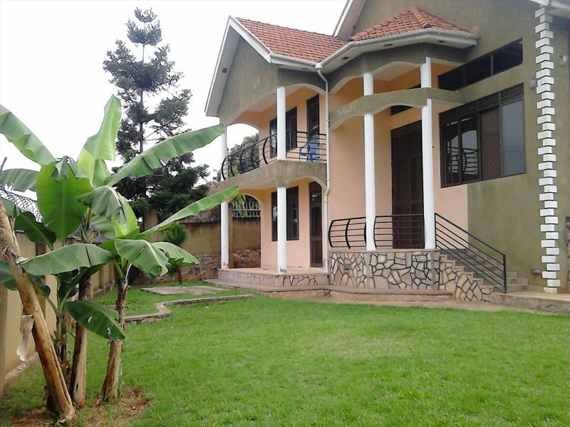 Mansion for rent in Lubowa Kampala