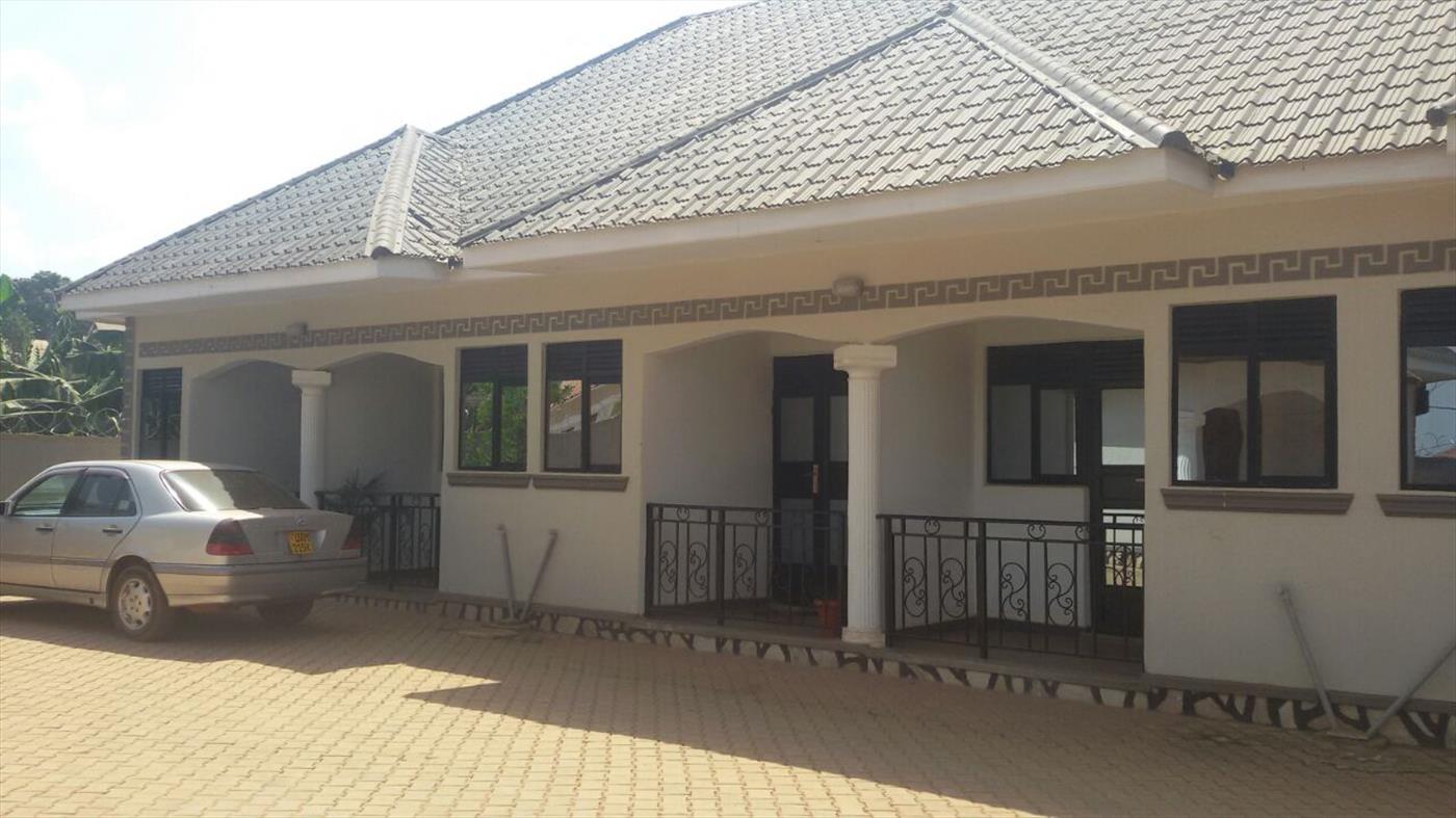 Bungalow for sale in Kiwaatule Kampala