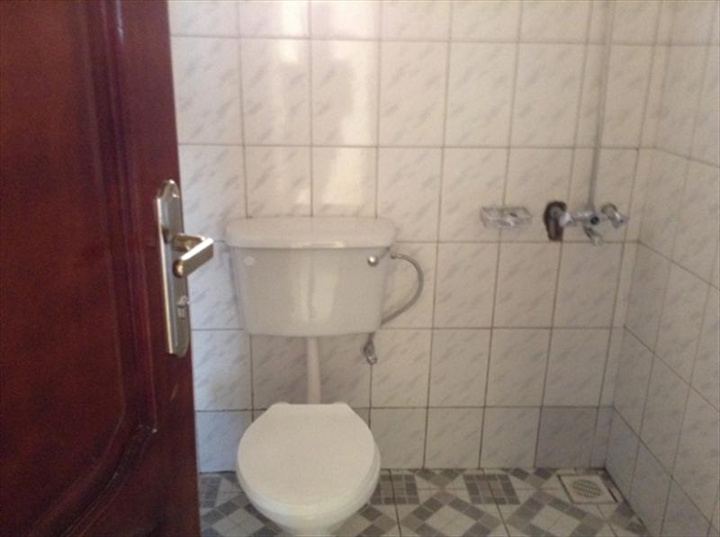 Bathroom (Toilet)