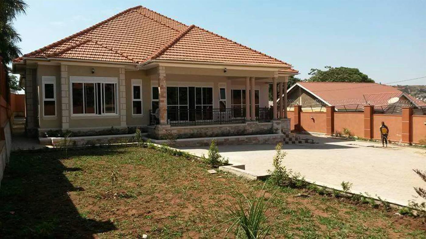 Bungalow for sale in Bwebajja Kampala