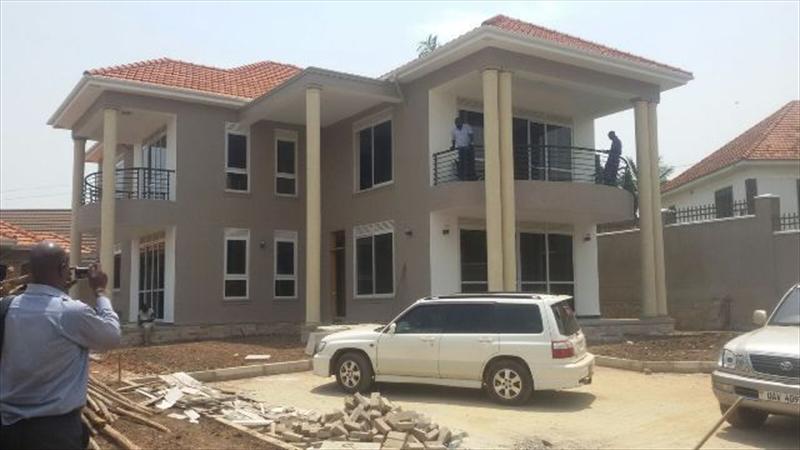 Mansion for sale in Bbunga Kampala