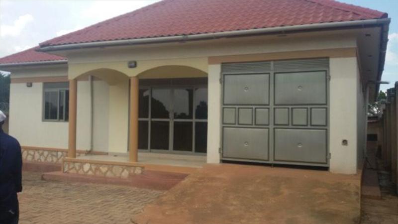 Bungalow for sale in Kyaliwajjala Kampala