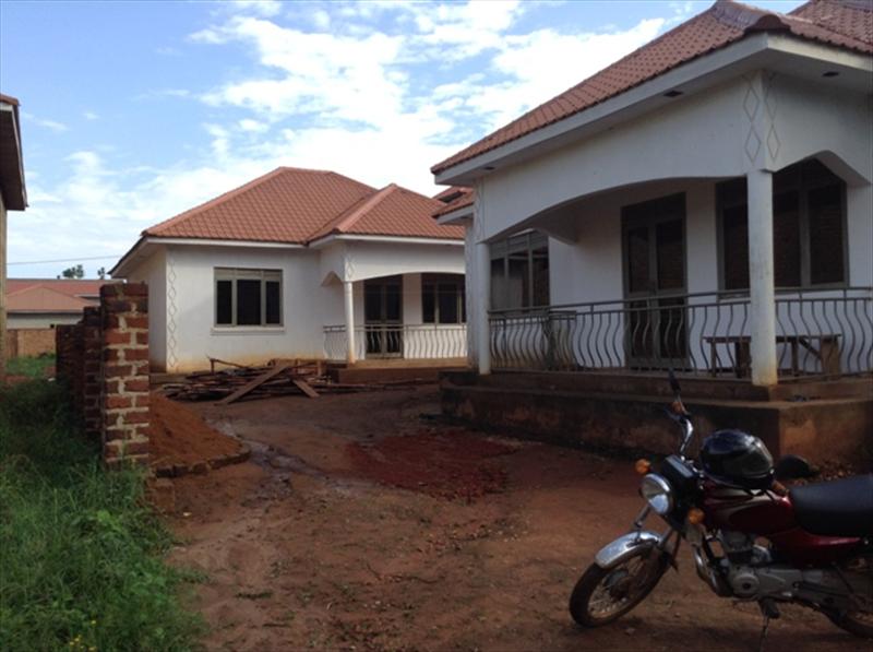 Semi Detached for sale in Bweyogerere Wakiso