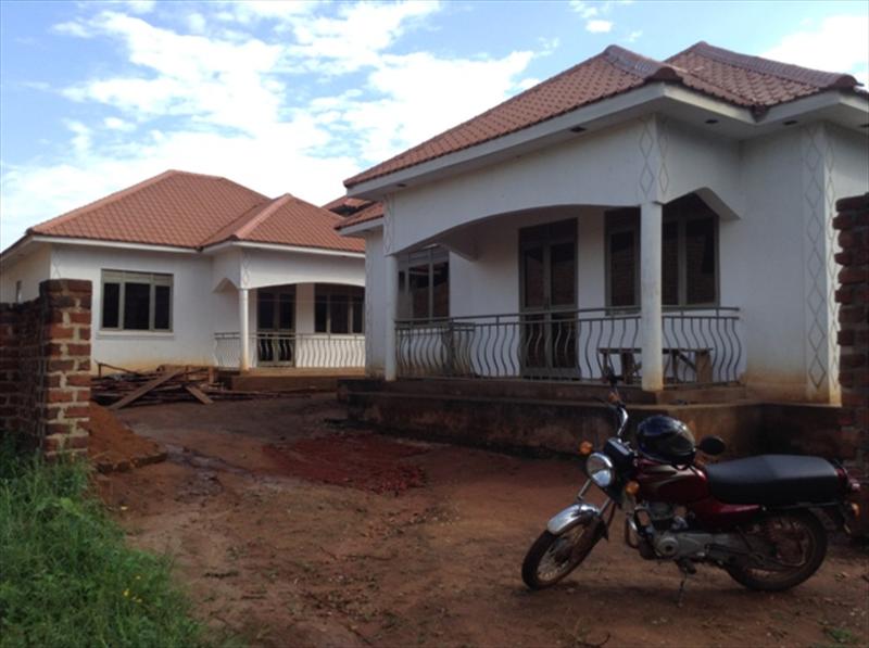 Semi Detached for sale in Bweyogerere Wakiso