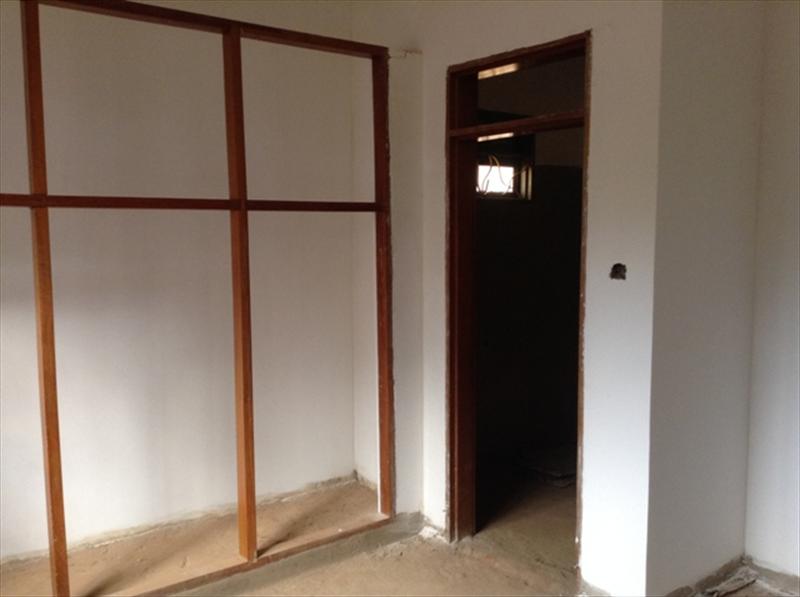 Semi Detached for sale in Bweyogerere Wakiso