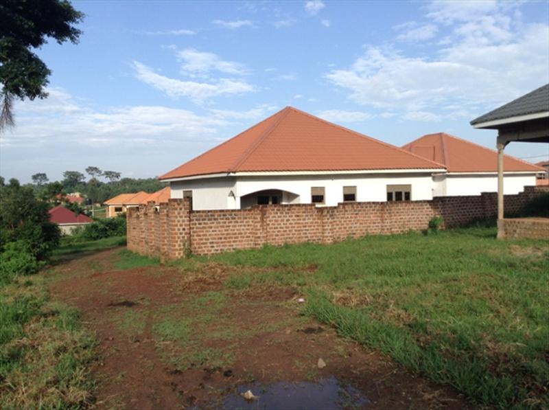 Semi Detached for sale in Bweyogerere Wakiso